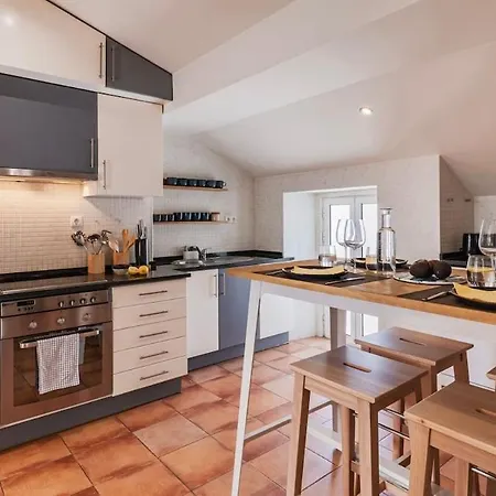 Daire Authentic Lisbon Living With A View By Lovelystay Lisboa