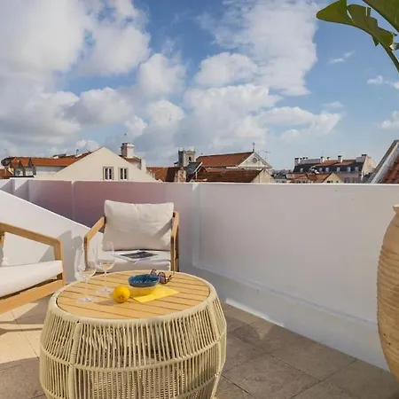 Authentic Lisbon Living With A View By Lovelystay Daire Lisboa